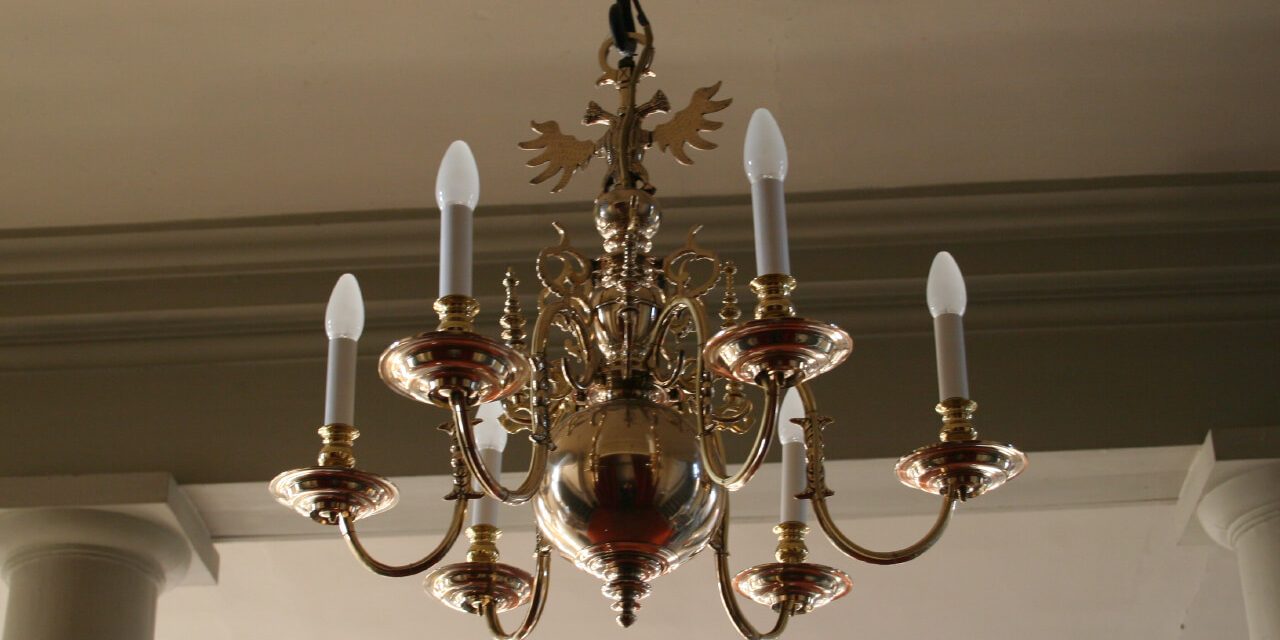 10____kirchengemeinde_sellenstedt-_komplette_restaurierung_mehrerer_barockleuchter_aus_dem_17._jahrhundert_messingguss_hochglanz_poliert