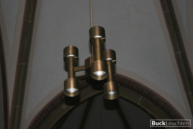 2012-6_-pendelleute_6_x_led_max._je_13_w__1000_lumen_breitstrahlend_durchmesser_ca.360mm_hohe_ca._340mm_6_x_led__r80__strahler_je13_watt_1000_lumen_gesamtleist_leuchte__6000_lumen