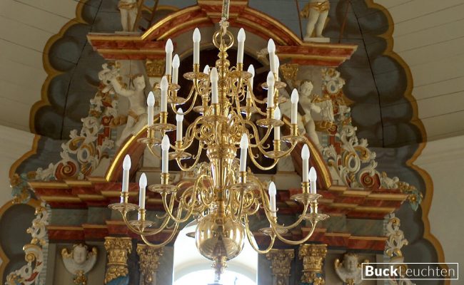 9_13_24_-flamischer_barockleuchter_auch_in_der_frauenkirche_dresden_24_arme_in_3_kranzen_d_ca._102_cm_h_ca._130_cm_messingguss_hochglanz_poliert